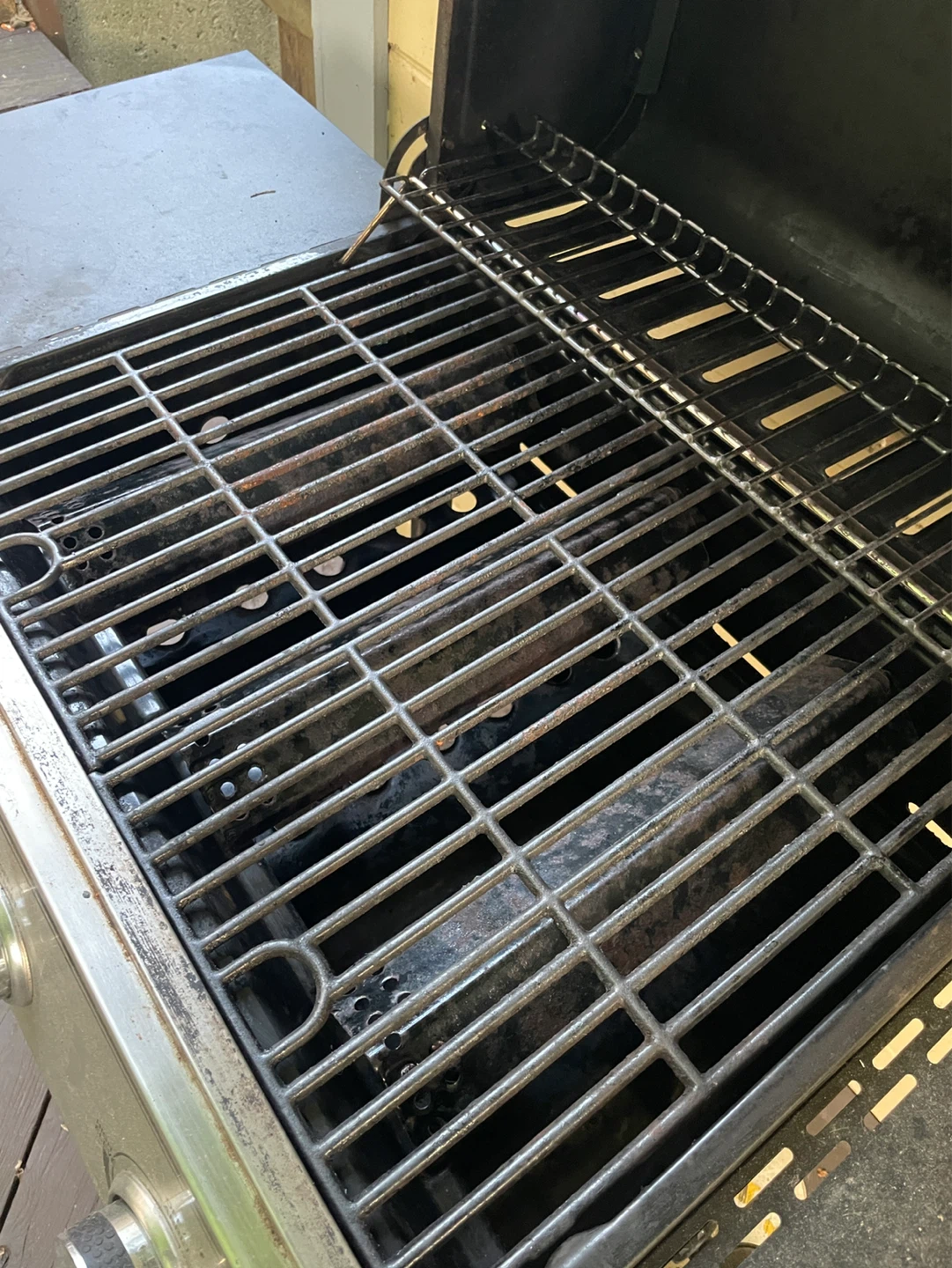 Expert Grill with Propane - photo 3