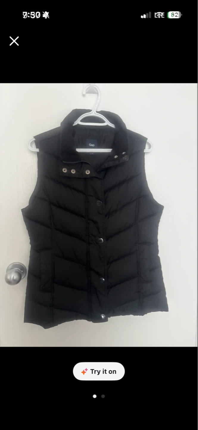 GAP Black Puffer Vest