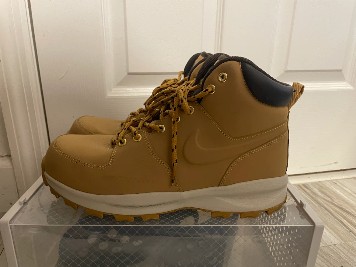 Nike Manoa Leather Boots Mens Size 9.5