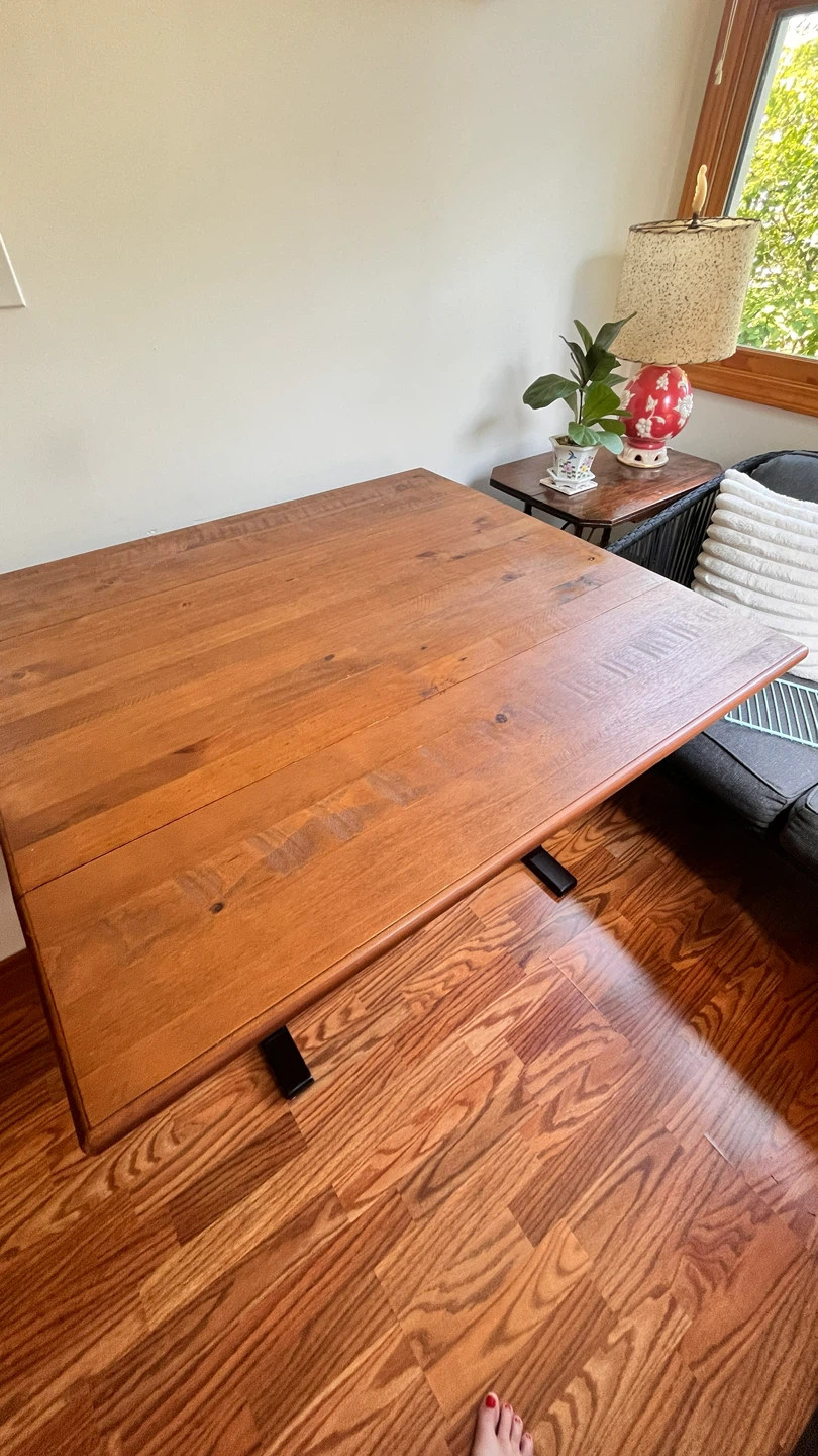Extendable wooden table with metal legs - photo 2