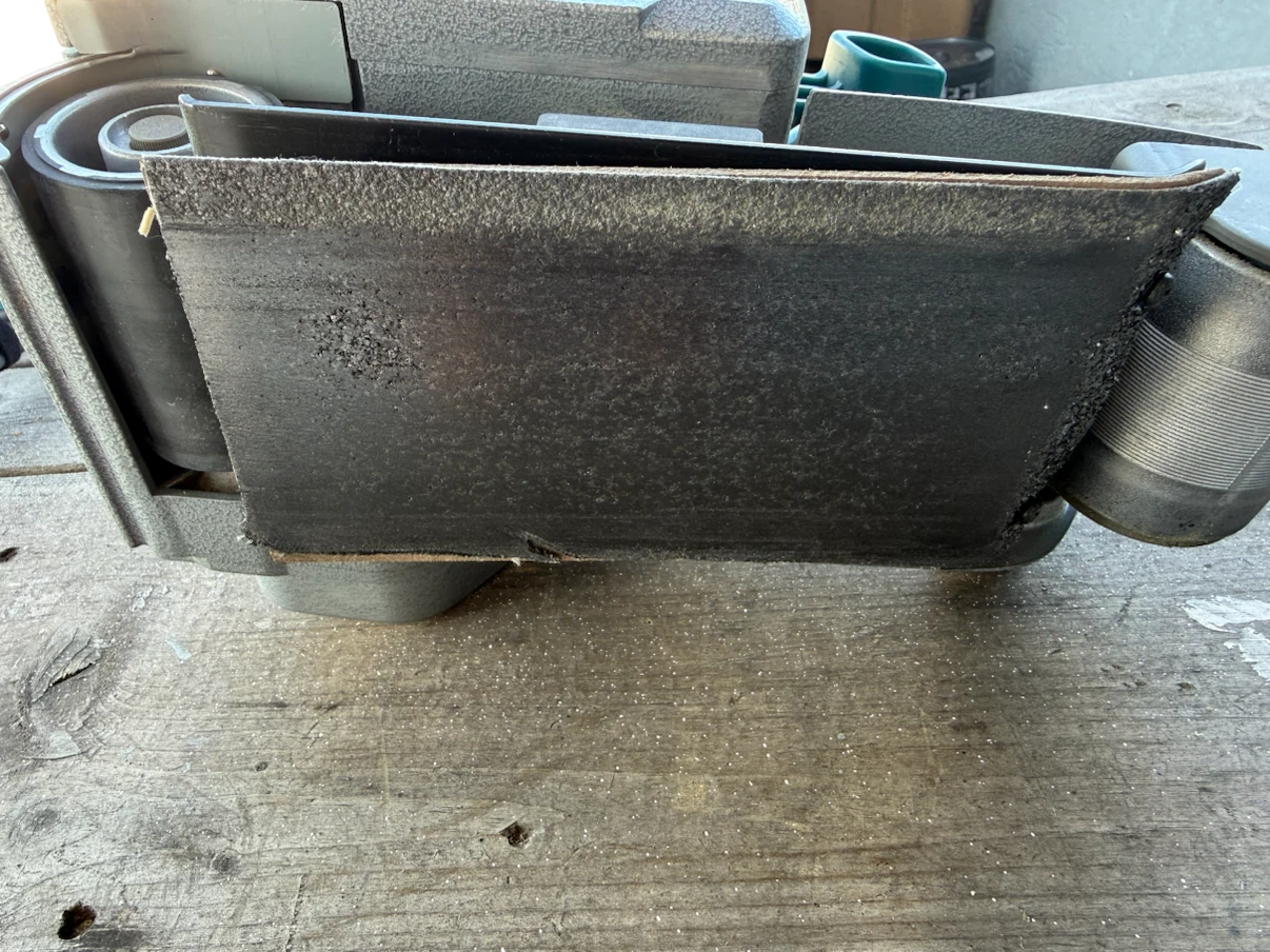 Makita 9924DB Belt Sander 3" x 24" - photo 4