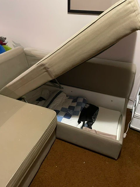IKEA corner couch with sofa bed - photo 5
