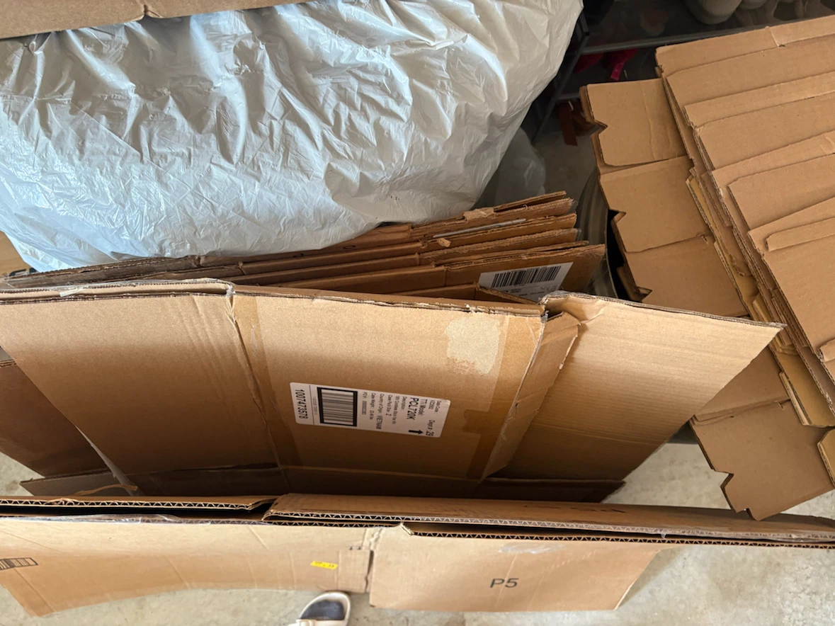 First to pick up-Used Cardboard Boxes