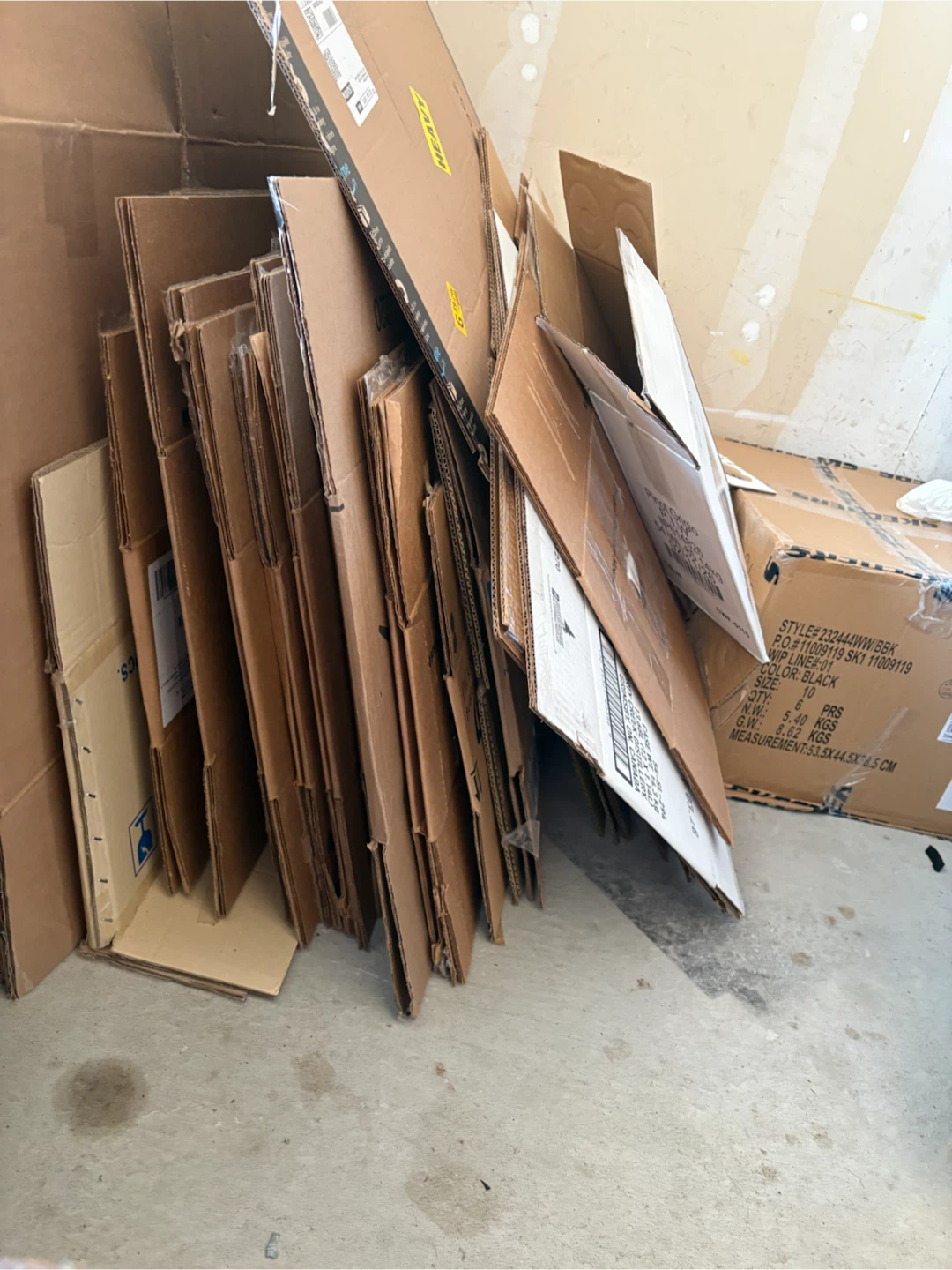 First to pick up-Used Cardboard Boxes - photo 3
