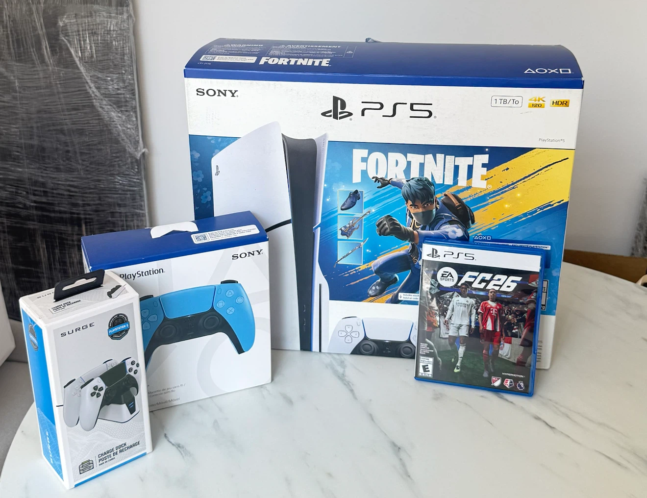 Sony PlayStation 5 1TB Console Bundle + Extra Controller & FC 26