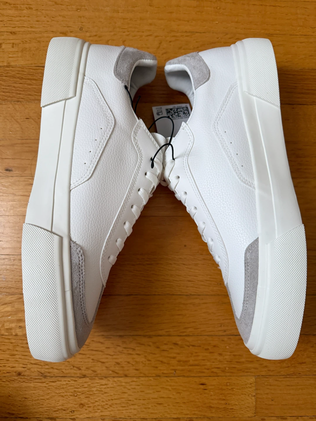 NEW H&M Men’s Sneakers - Size 10 - White/Grey - Tags Attached - photo 2
