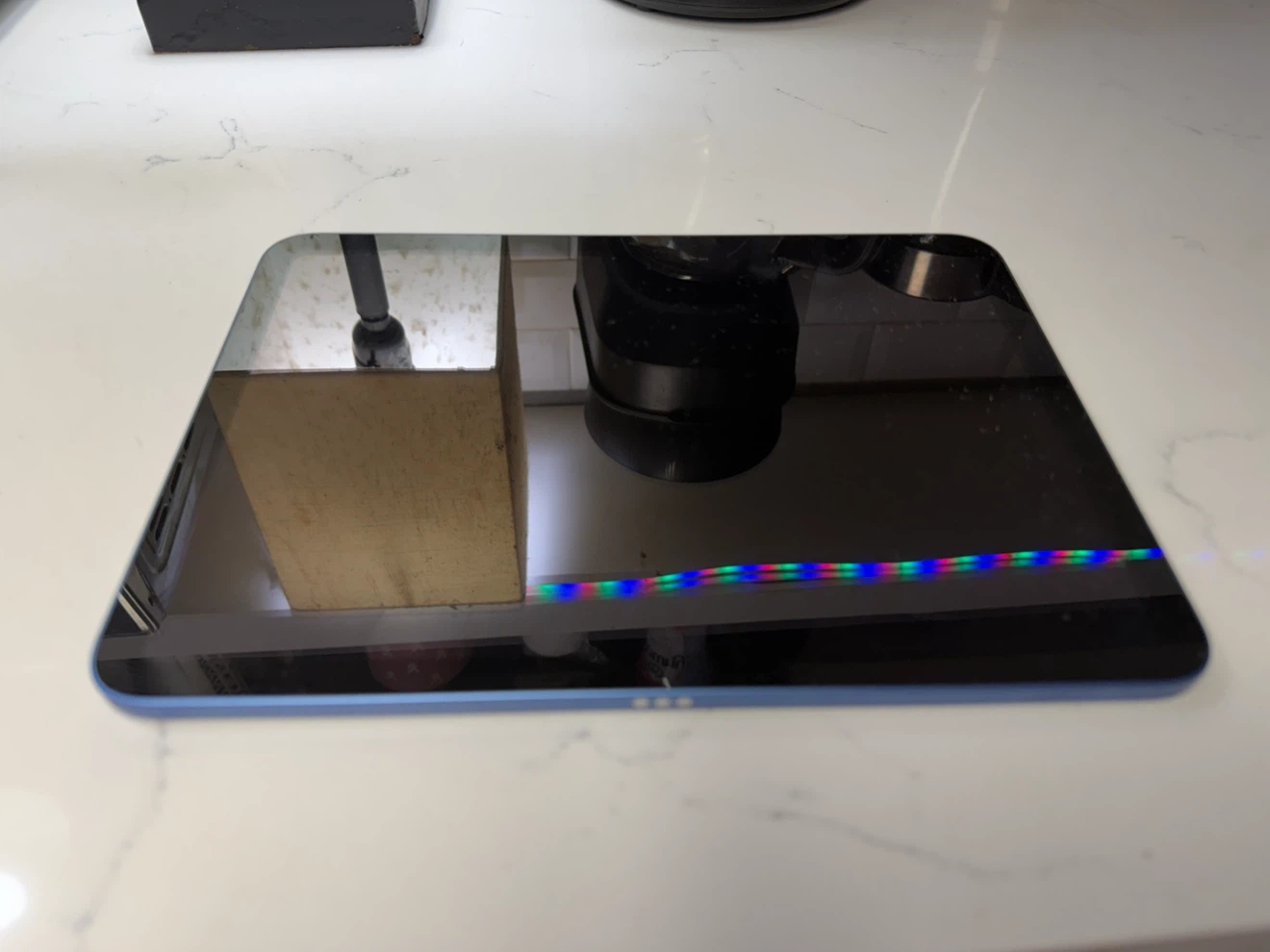 Blue Apple iPad - photo 3