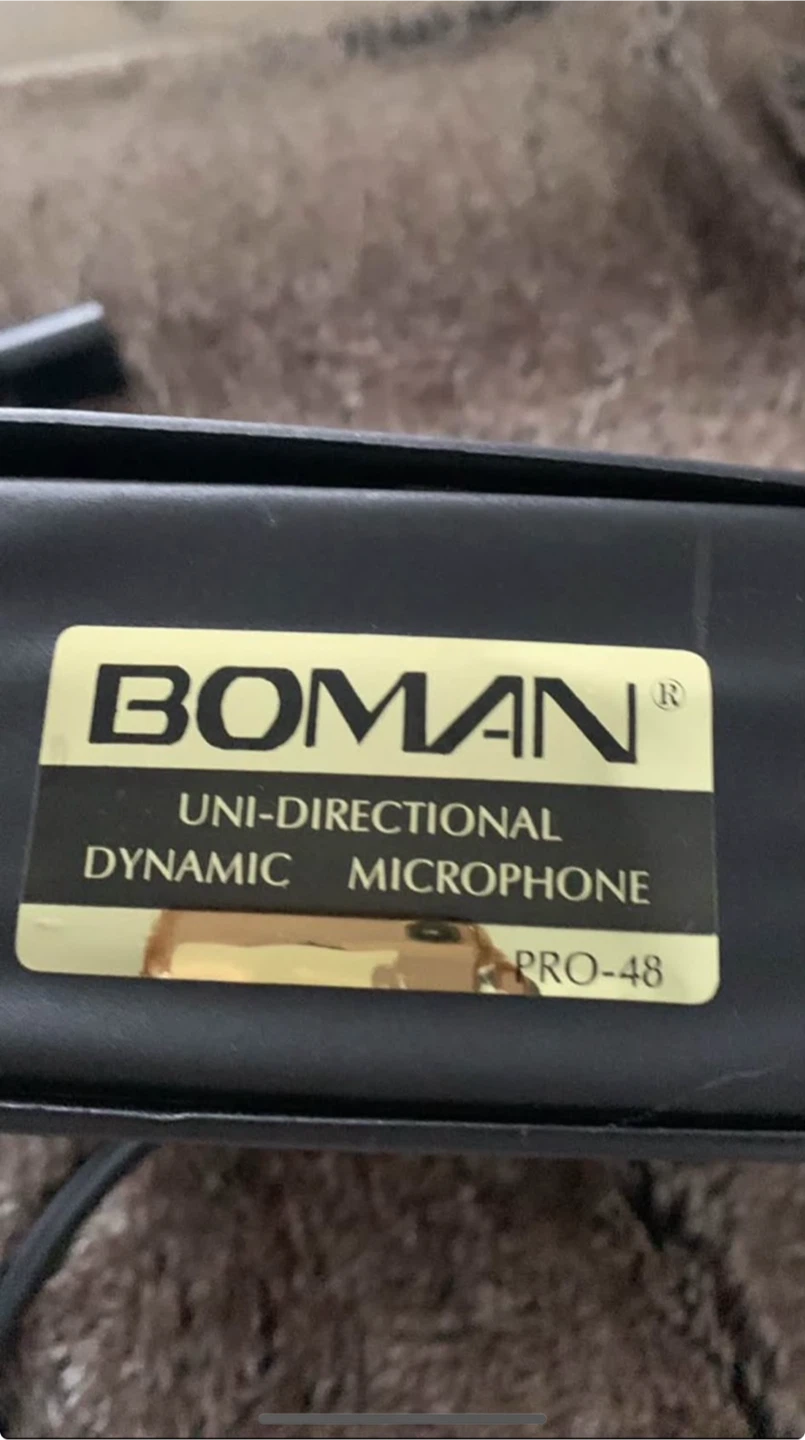 Boman PRO-48 Uni-Directional Dynamic Microphone