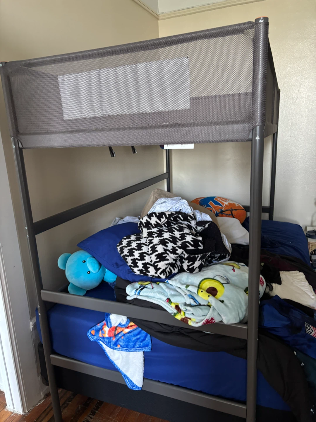 Loft bed frame - photo 2