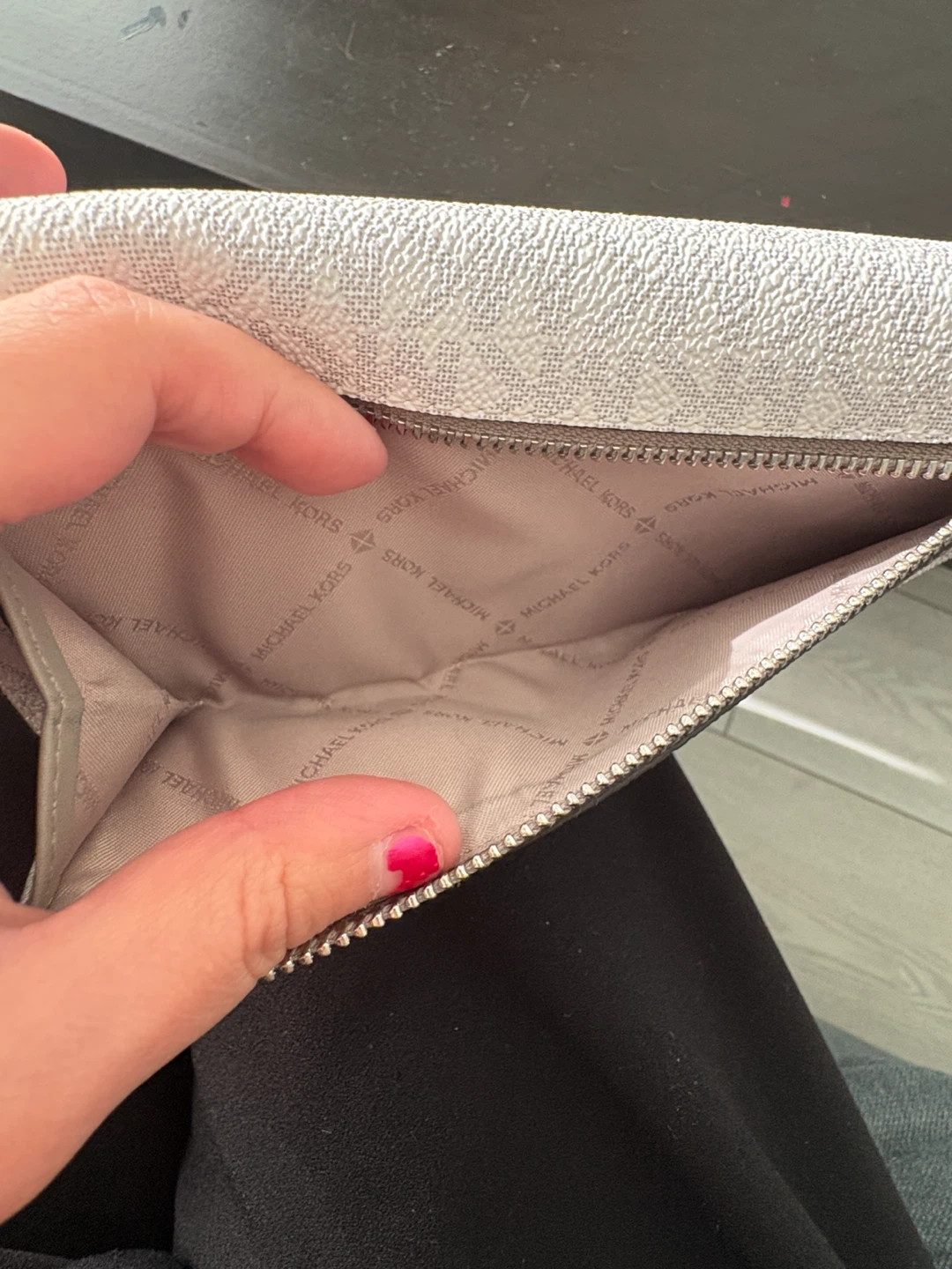 Michael Kors Purse and Wallet - photo 5