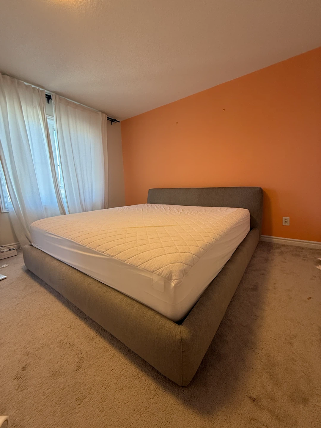 EQ3 king size bed + mattress - photo 5