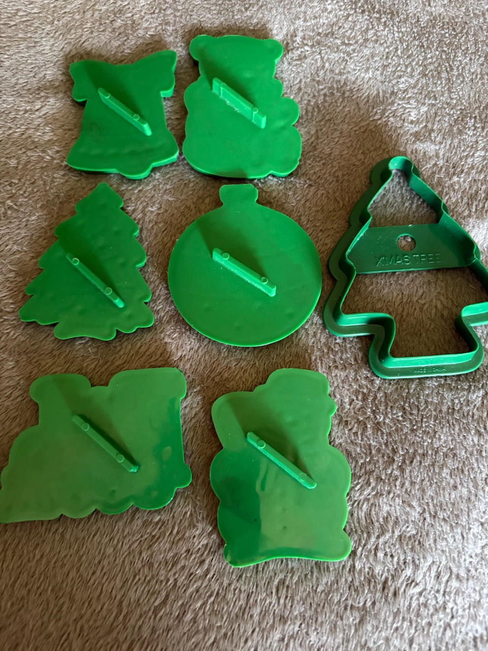 Christmas Cookie Cutters 7 Pc Set - photo 2