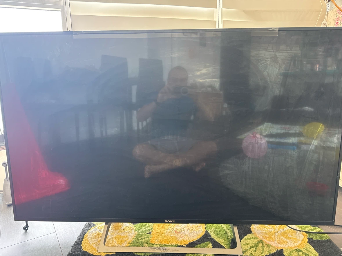Selling a Sony Bravia X800E FOR PARTS or REPAIR
