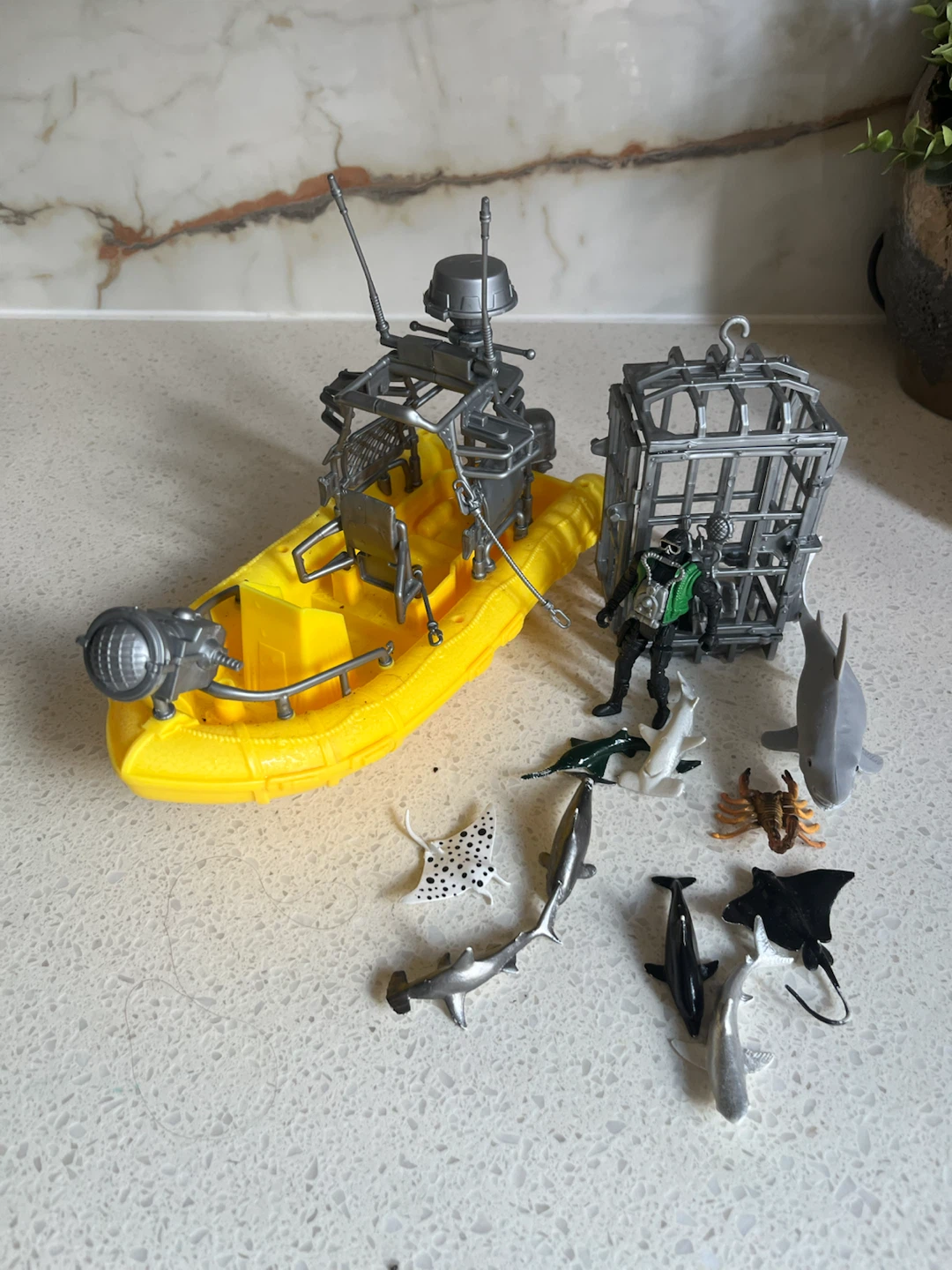 Wild Republic E-Team X Shark Set Playset - photo 2