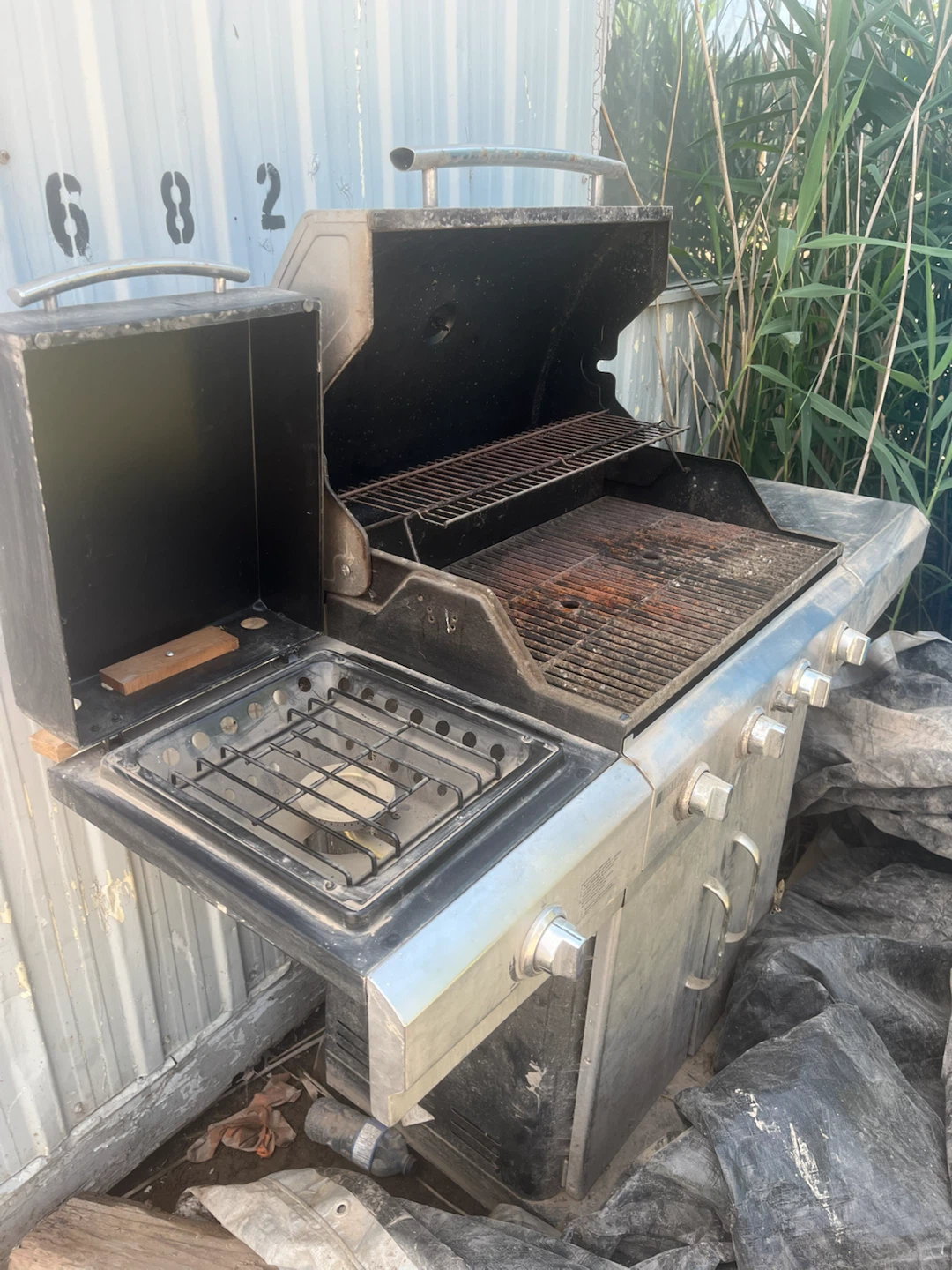 Napoleon Gas Grill with Side Burner