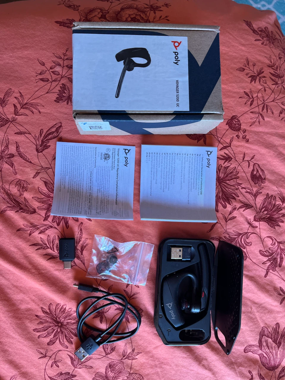 Poly Voyager 5200 UC Bluetooth Headset - photo 4