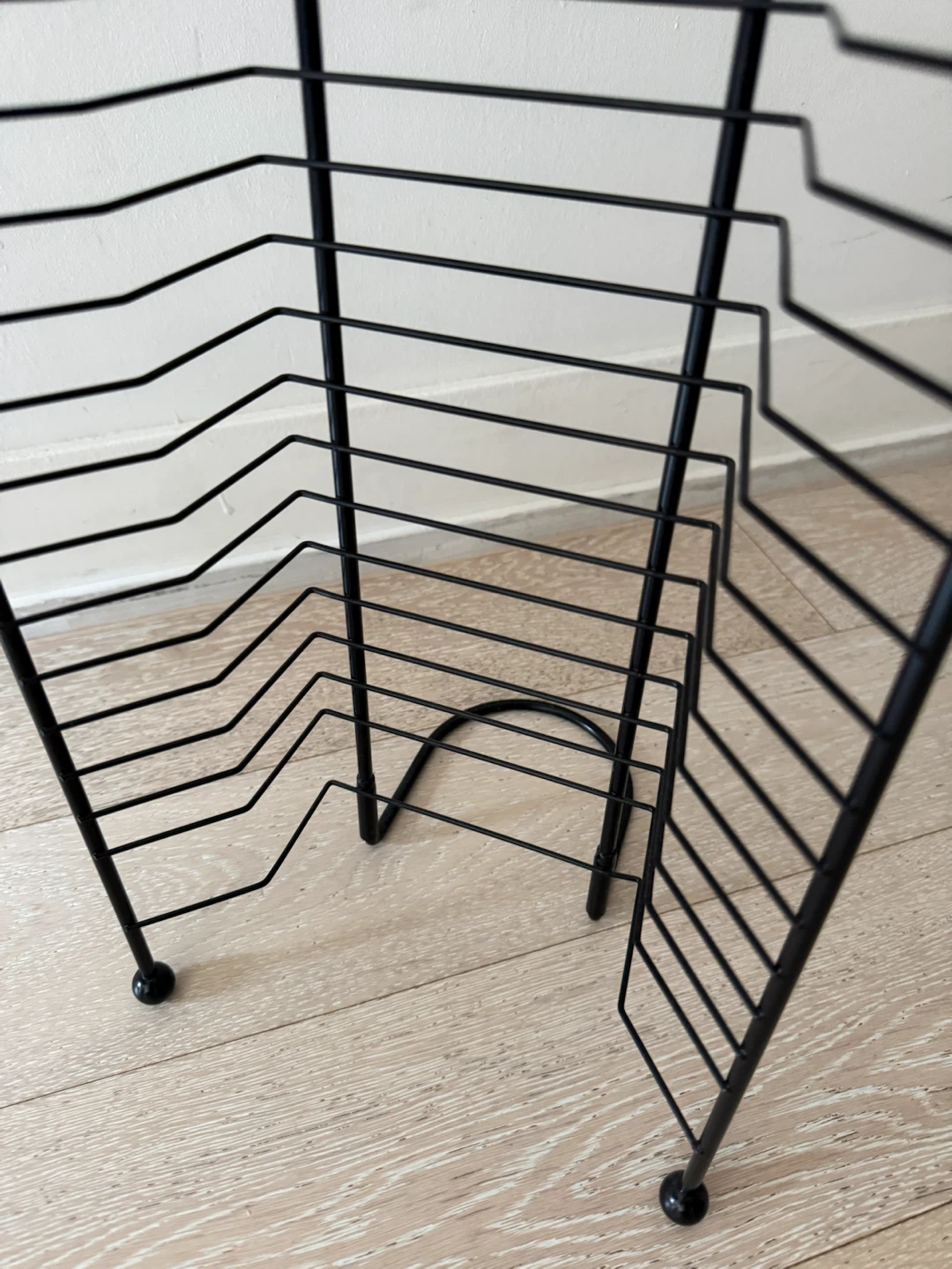 Black Metal vídeo games Storage Rack - photo 2