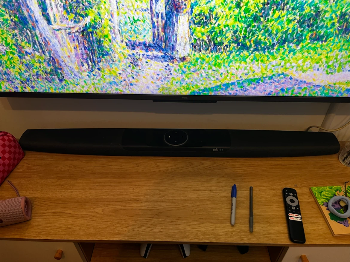 Polk Audio Soundbar and Subwoofer
