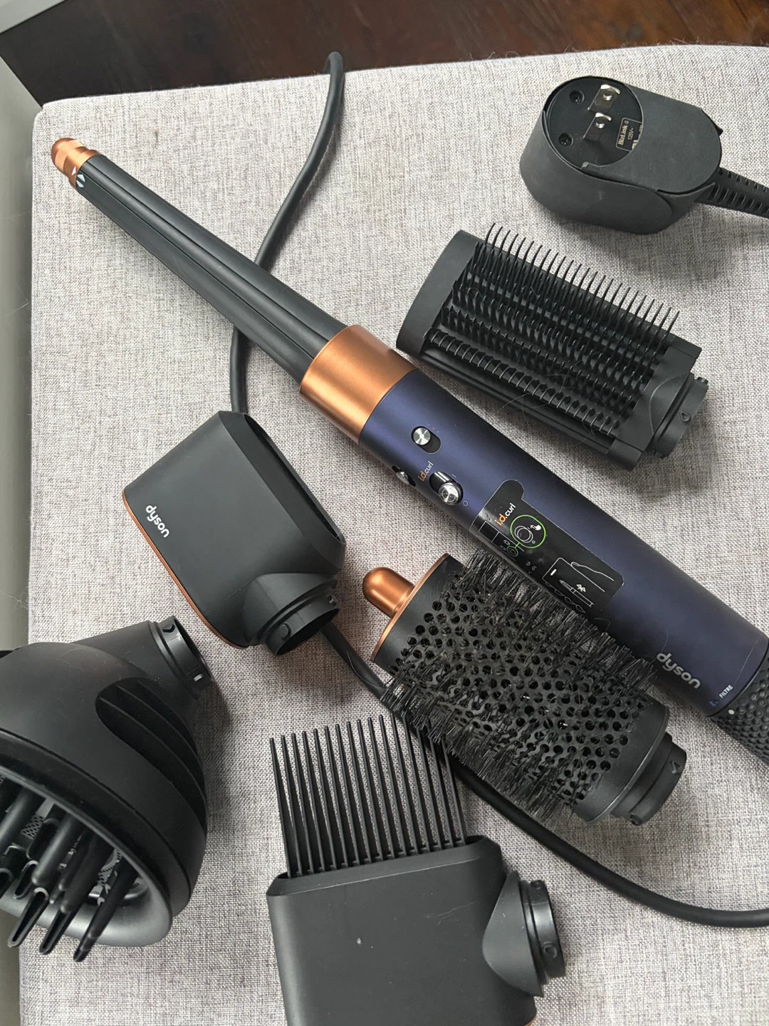 Dyson Airwrap Complete Styler
