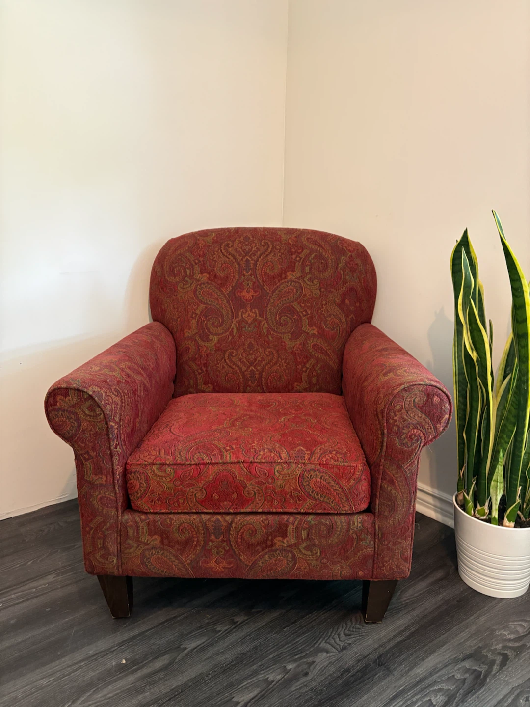 Red Vintage Accent Chair
