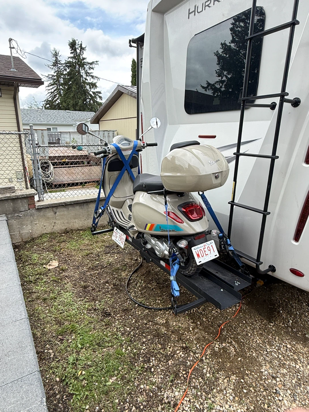 Vespa Scooter - photo 2