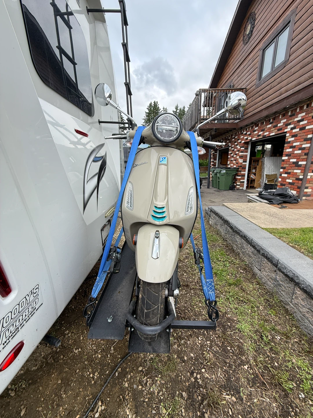 Vespa Scooter - photo 3