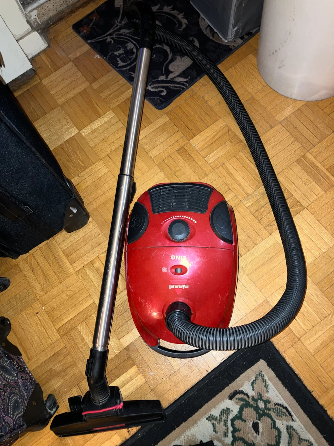 Bissell Zing Vacuum Cleaner