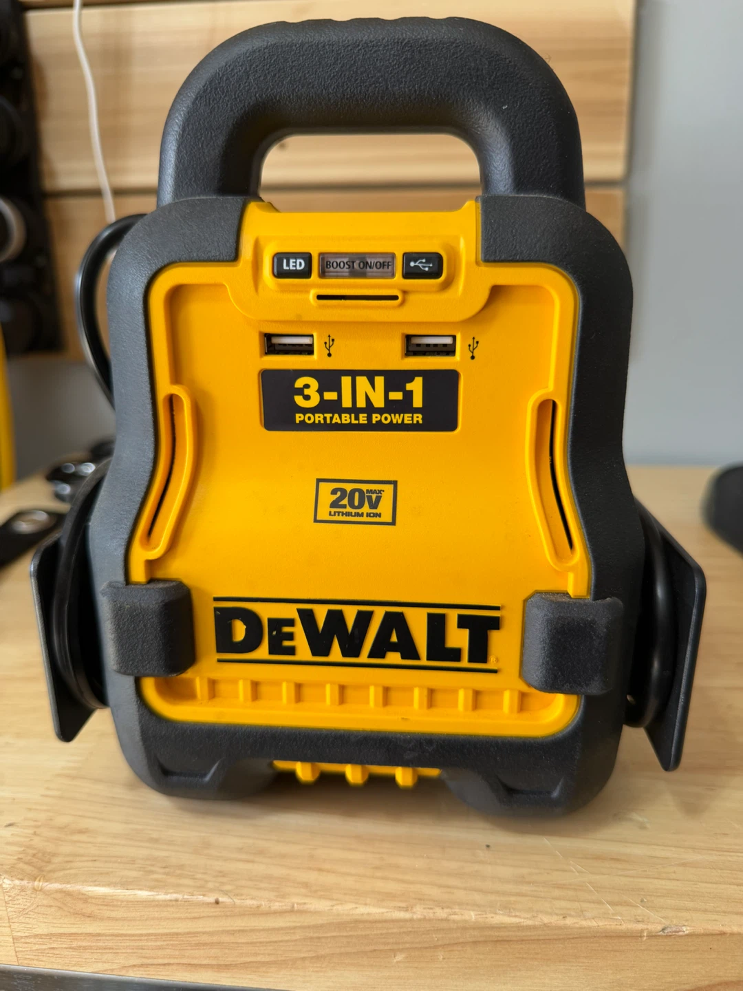 DEWALT 20V 3-in-1 Portable Power Station