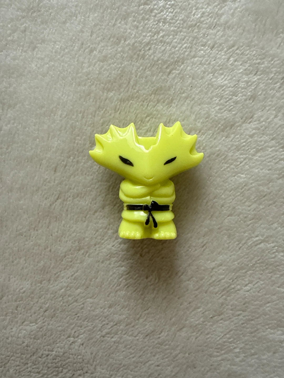 Gogo Crazy Bones - Yellow Ako #72