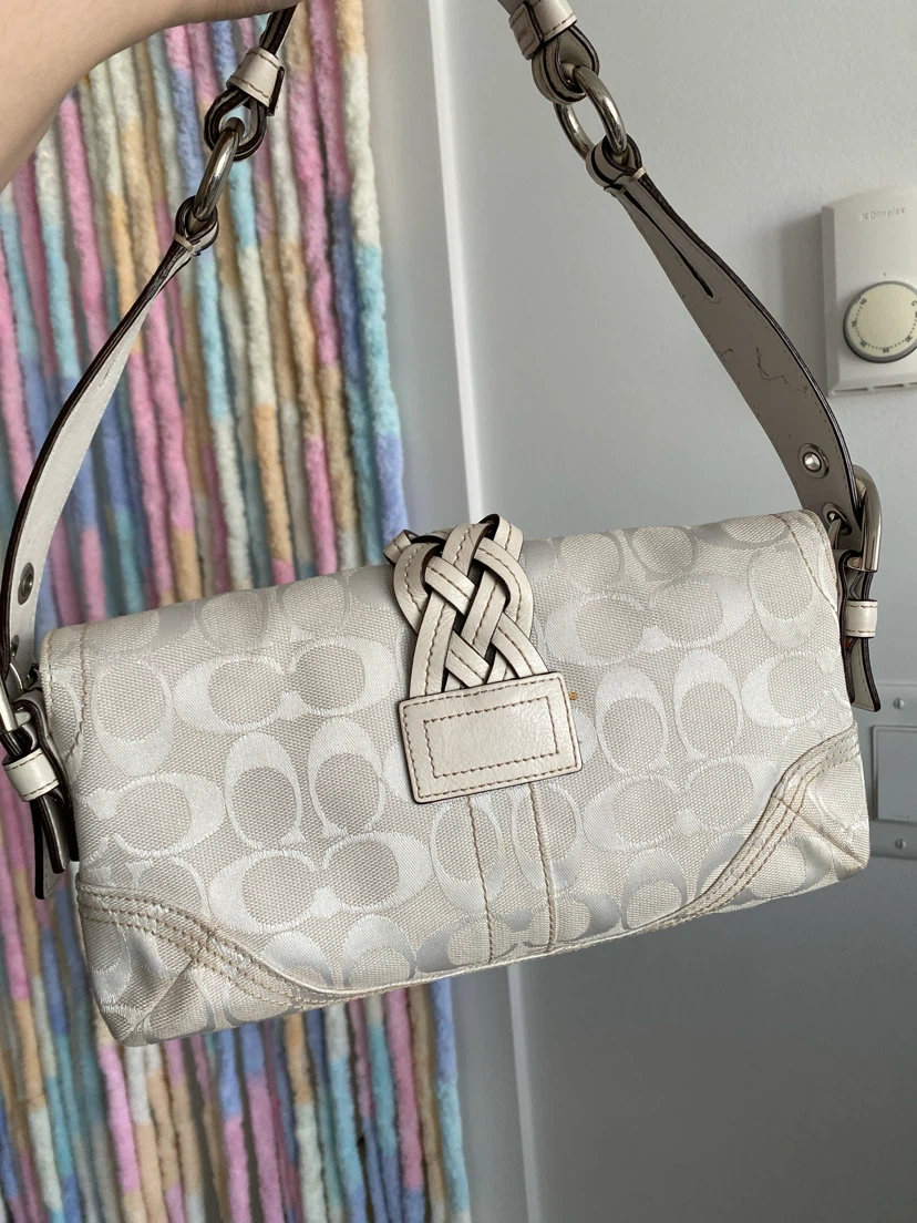 Vintage Coach White Signature Soho - photo 2