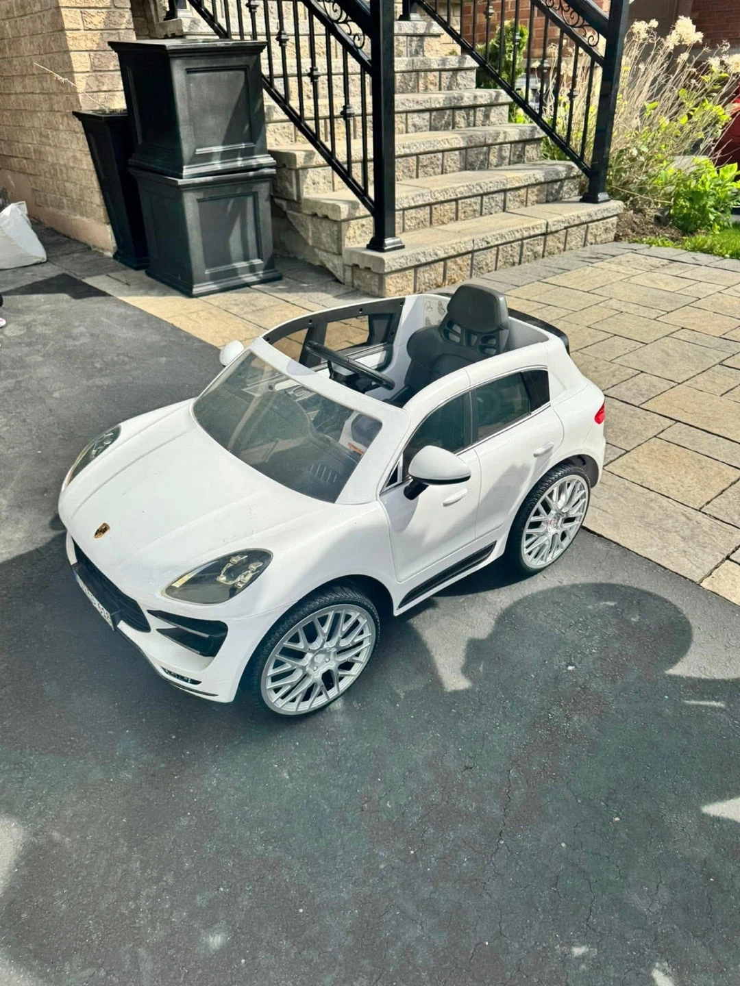 Kids Ride-On Electric Car - White. Battery operated