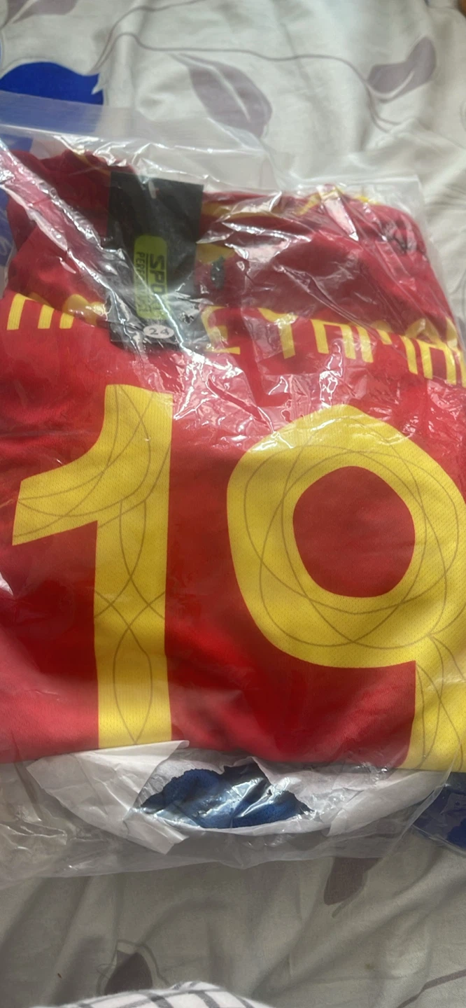 Kids Soccer Jersey and Shorts Set - photo 3