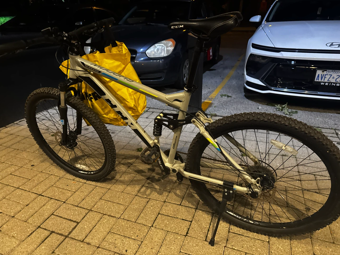 CCM Shadow dual suspension mtn bike