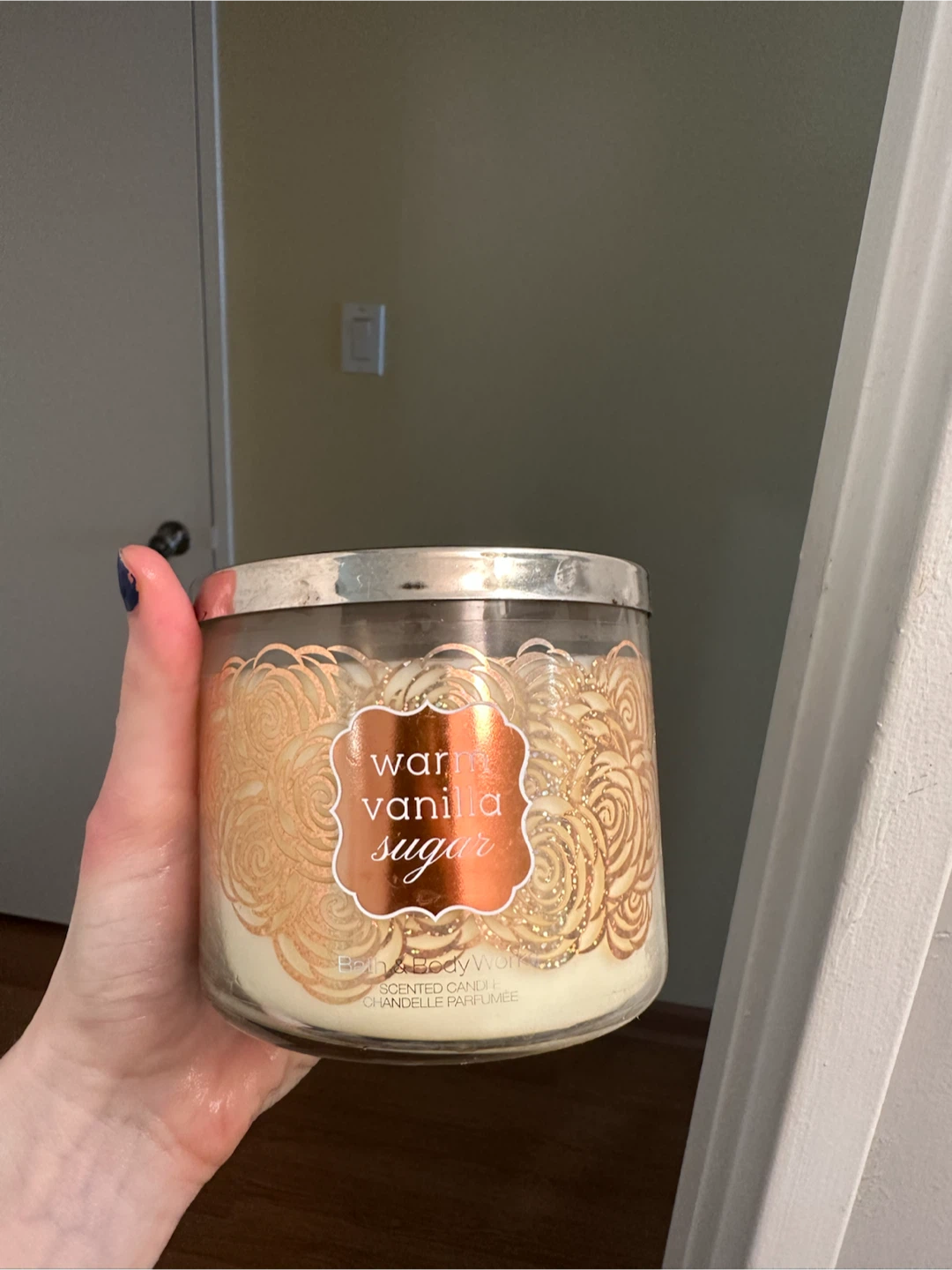 Bath & Body Works Warm Vanilla Sugar Scented Candle