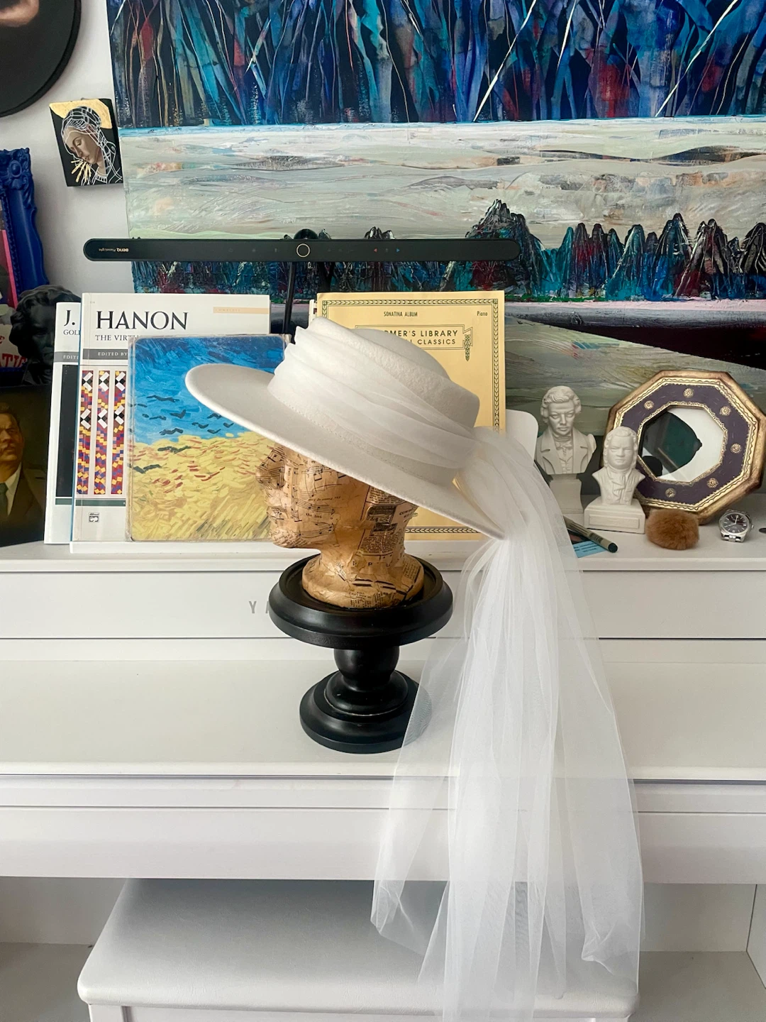 Chic Wool Bridal Hat with Veil — Preloved - photo 3