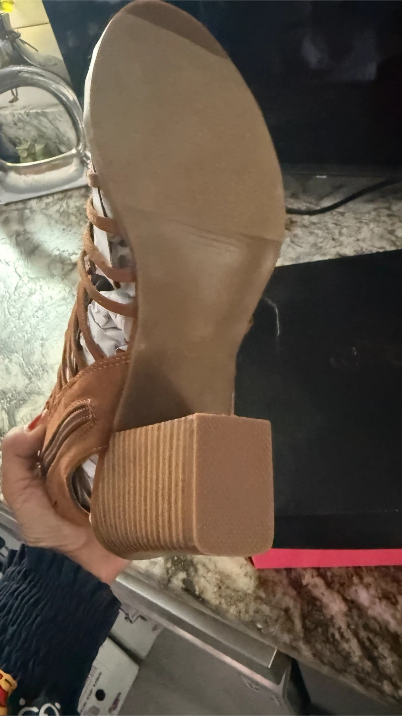 New Brown Lace-Up Gladiator Heels size 7 check more pictures - photo 5