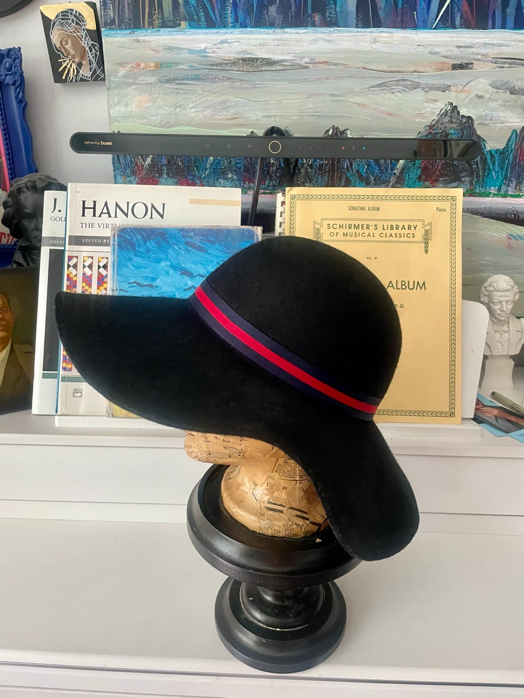 Black Wool Floppy Hat with Bee Detail – Preloved - photo 2