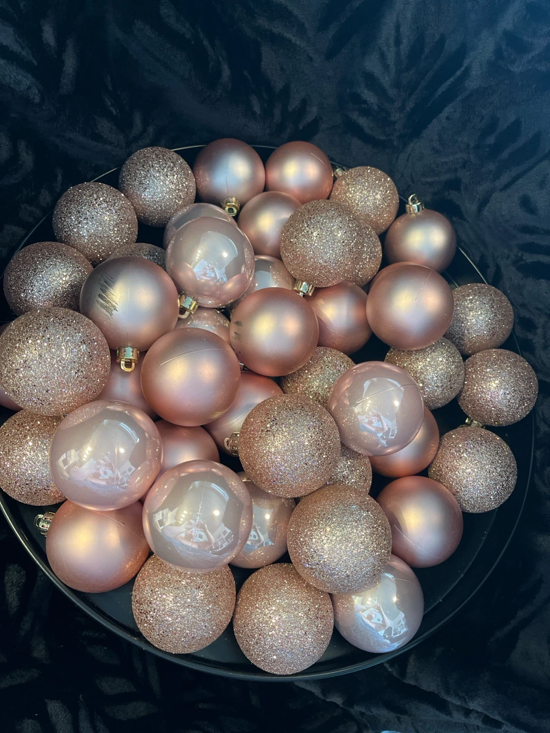 50 Soft Pink Christmas Ornaments