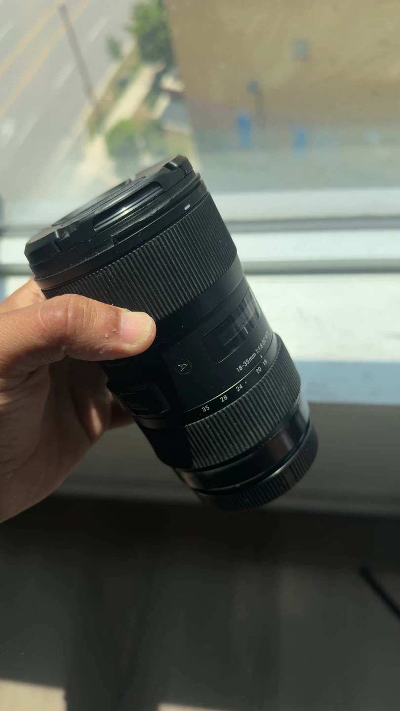 Sigma 18-35mm f/1.8 DC HSM Art Lens