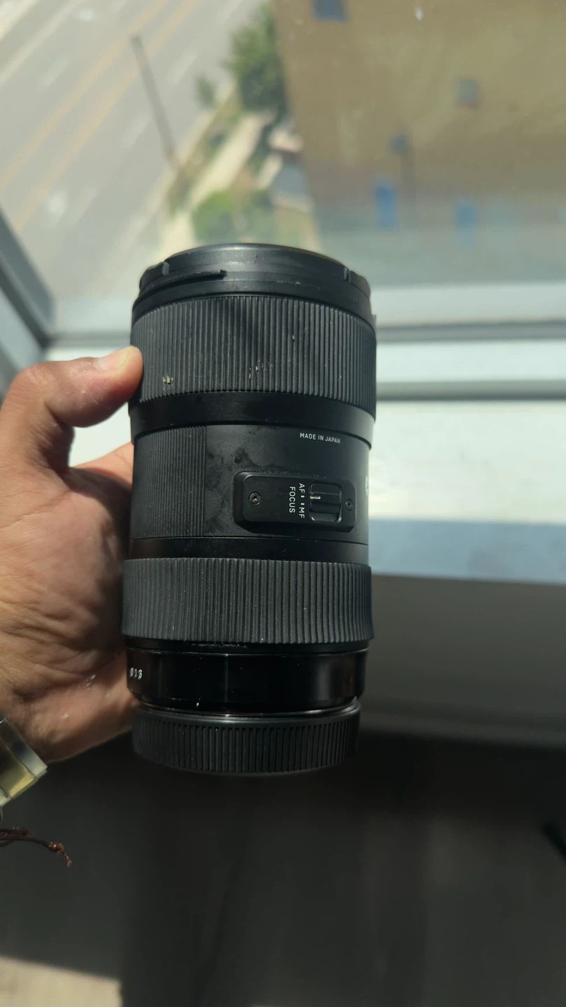 Sigma 18-35mm f/1.8 DC HSM Art Lens - photo 4