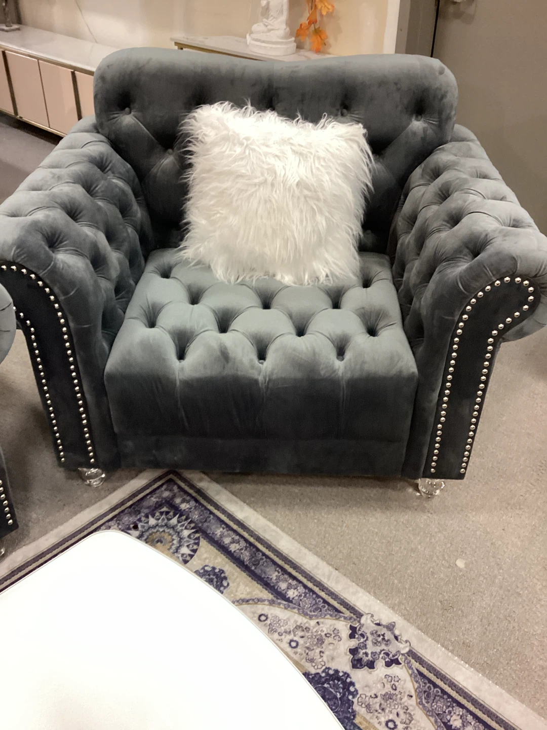 Grey Velvet Tufted Accent Chair