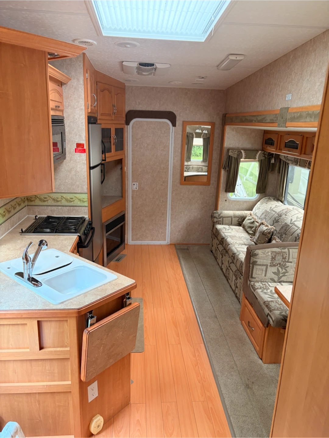 5 th toy hauler - photo 3