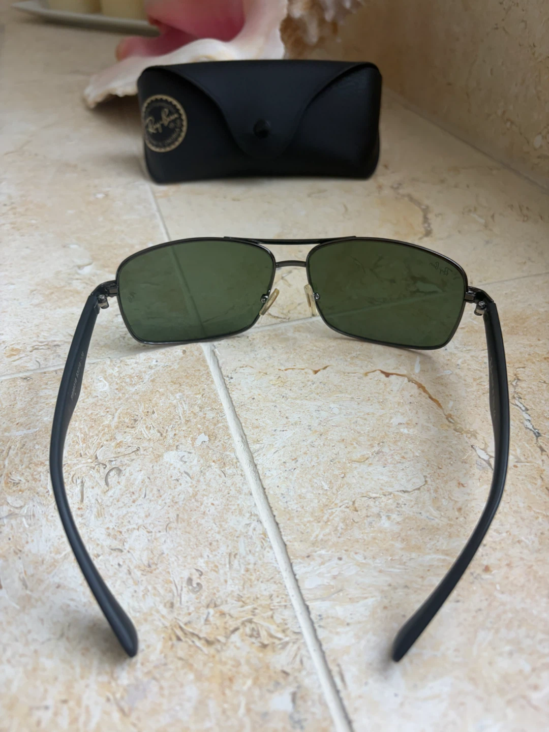 Ray-Ban Sunglasses with Case - photo 3