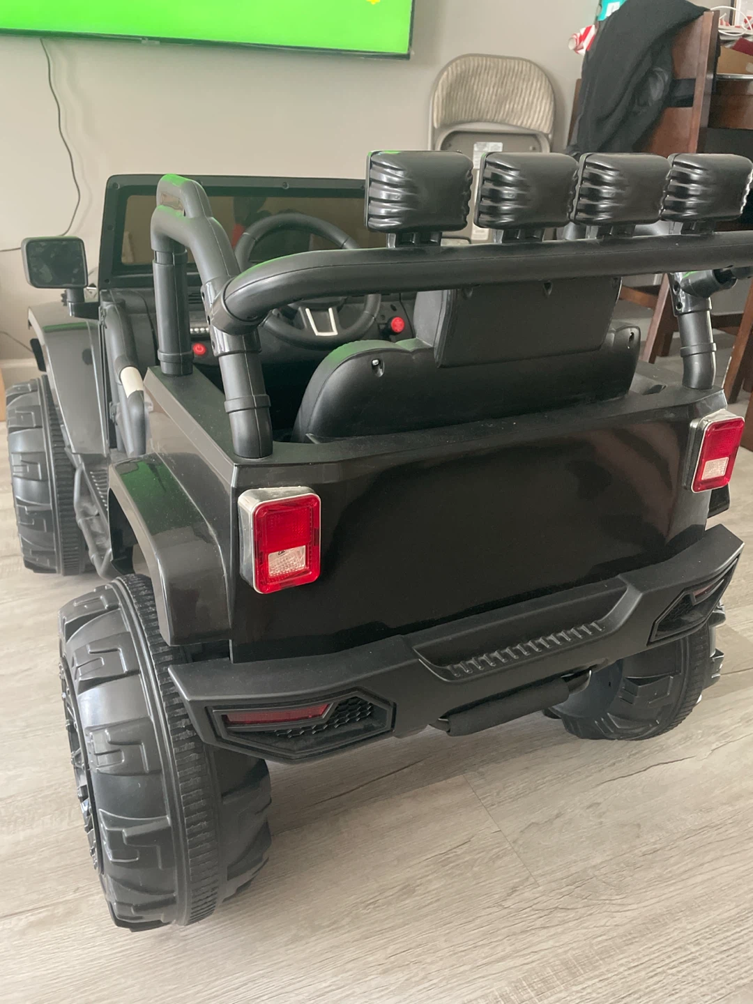Black Ride-On Jeep for Kids - photo 2