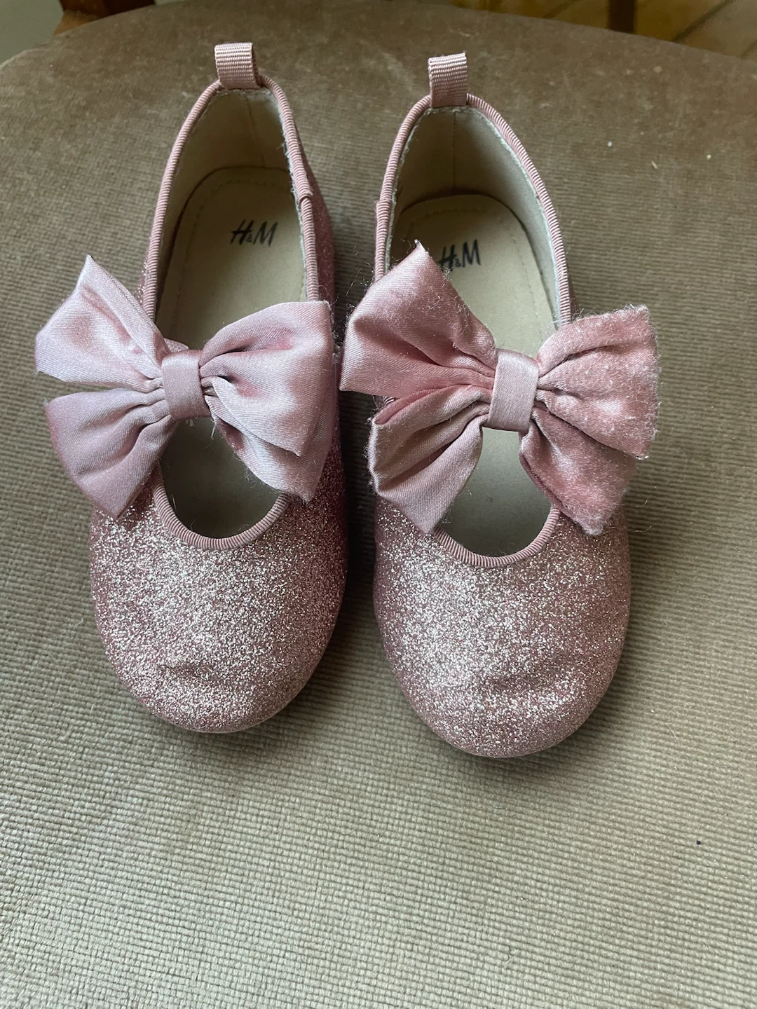H&M Baby Girls Glitter Bow Flats