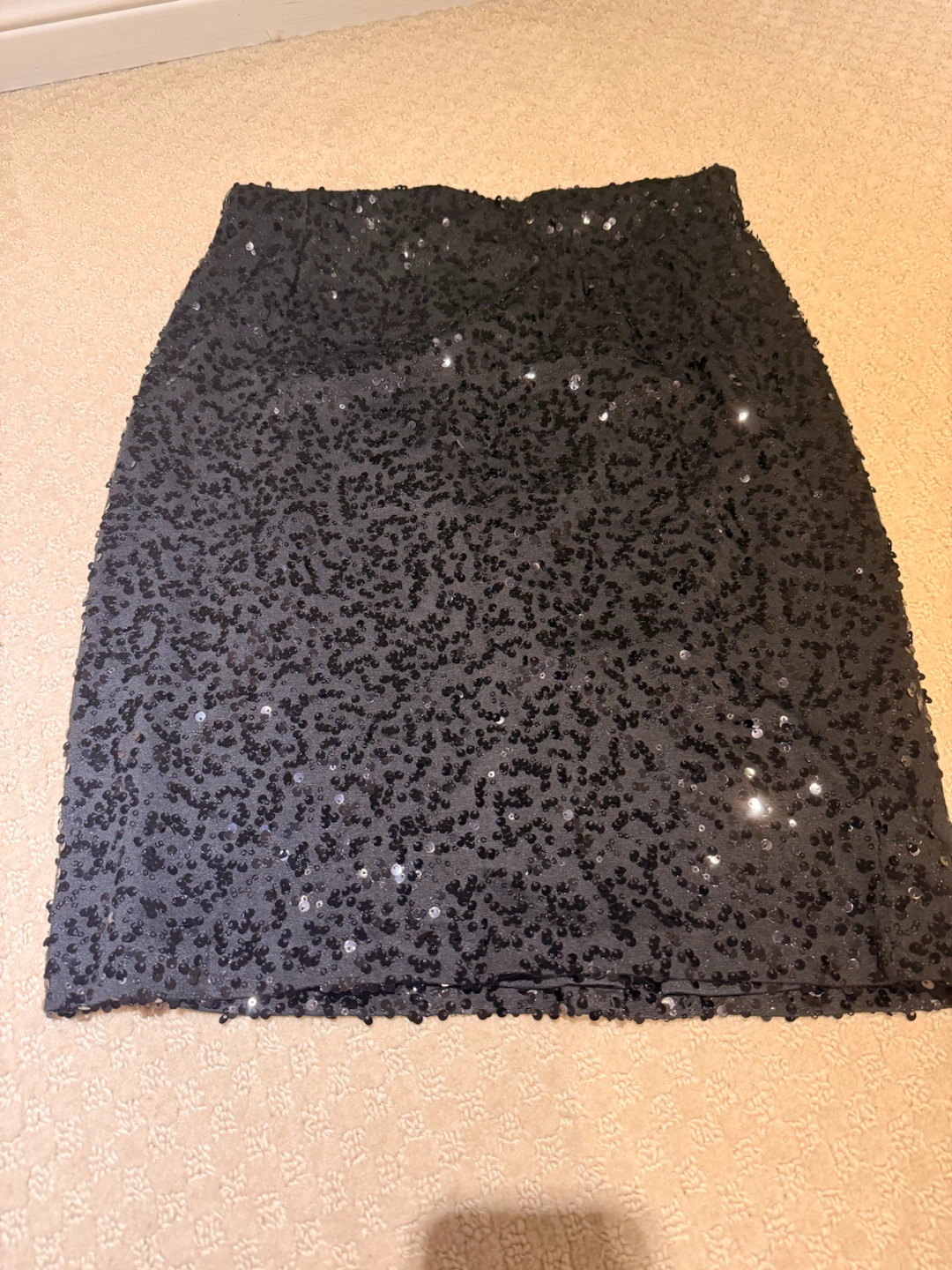 Jessica Sequin Skirt - Black, (XS)(Give best offer you can do)