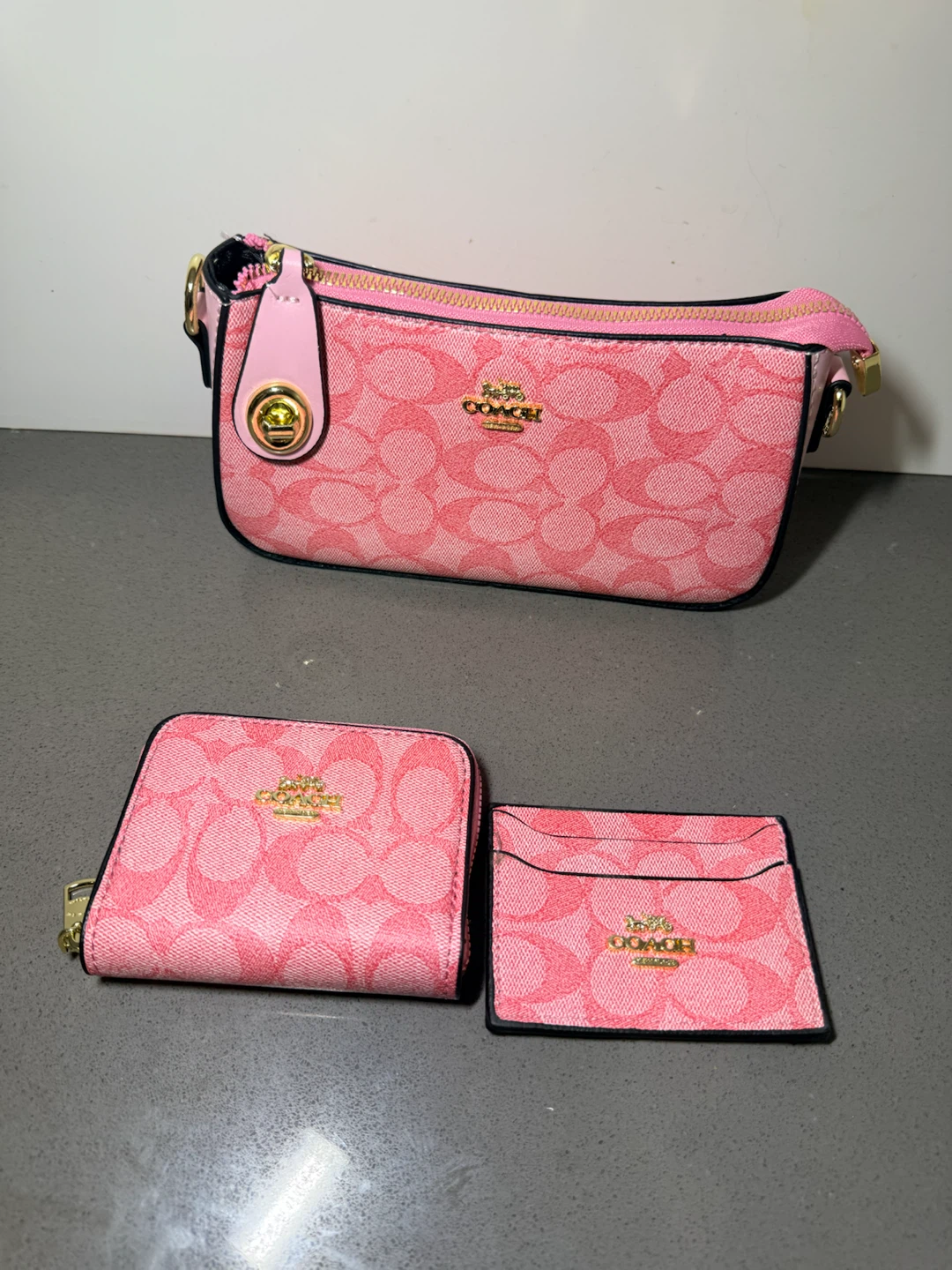 Pink set coach bag - photo 2