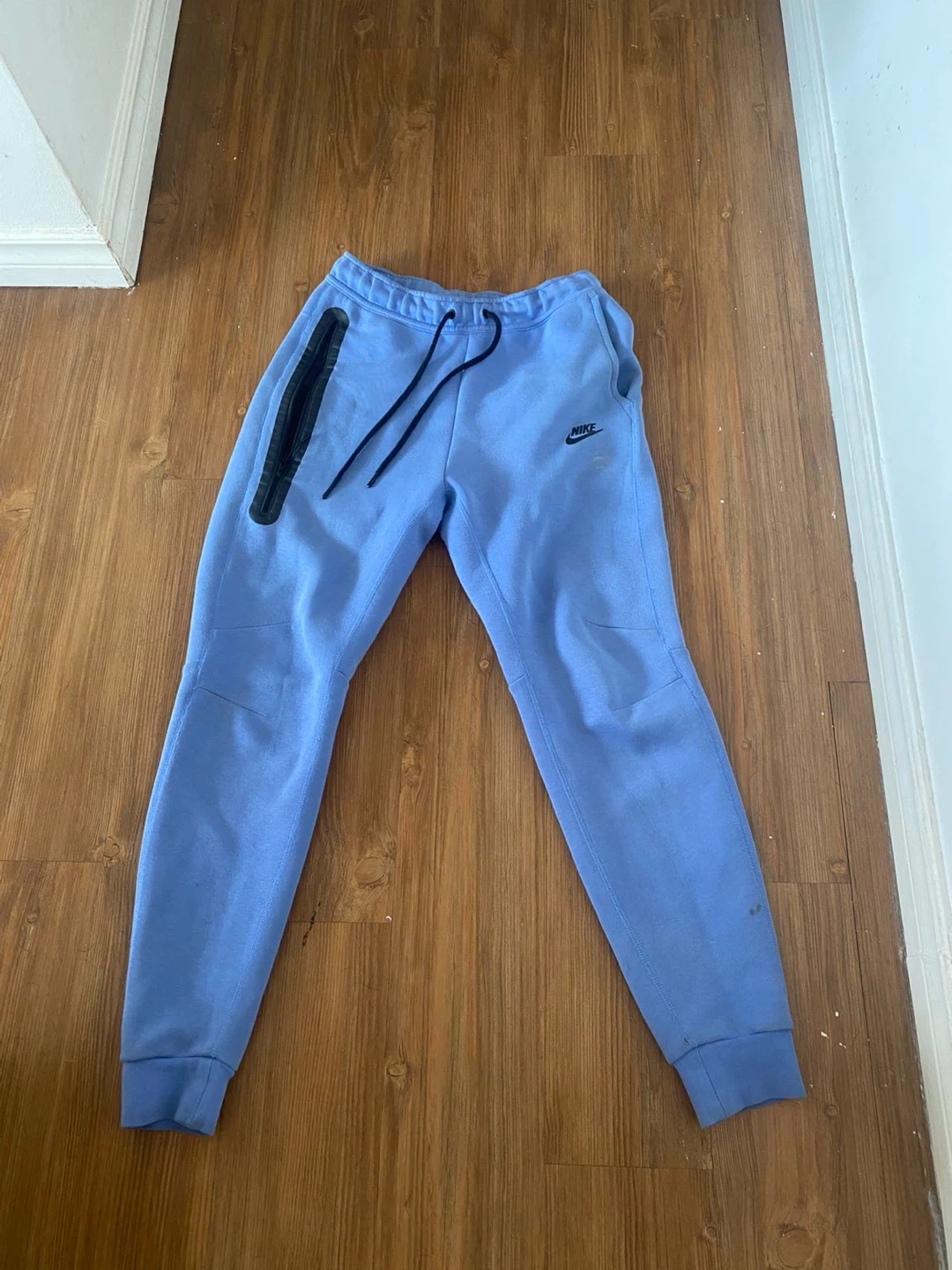 Nike Tech Fleece Hoodie and Pants Set