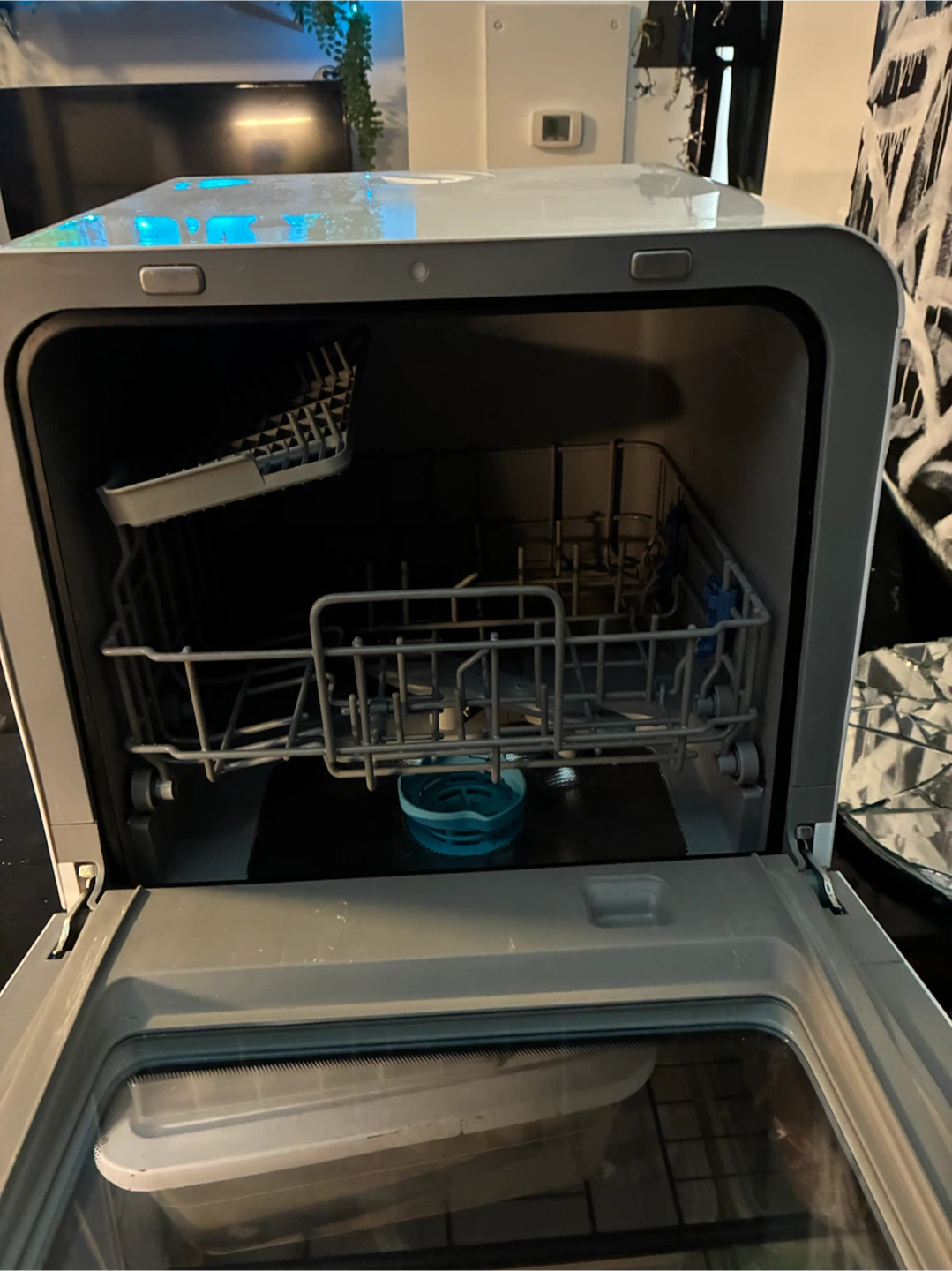 Comfee Countertop Dishwasher - photo 2