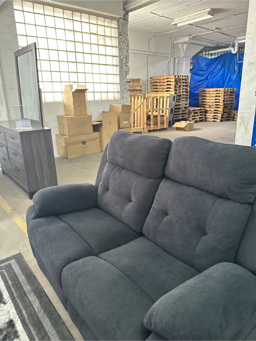 Dark Gray Reclining Sofa & loveseat - photo 4